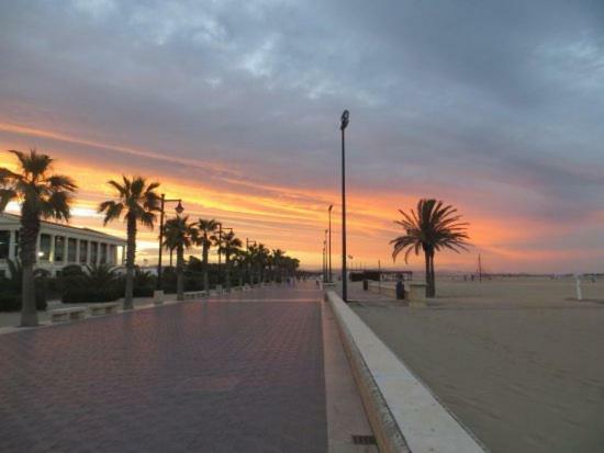 Beach Valencia Luxury A40-35 Apartment With Terrace And Sea Views Valência Exterior foto